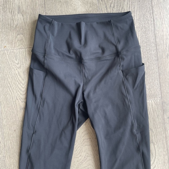 Arcteryx black leggings - Picture 2 of 4
